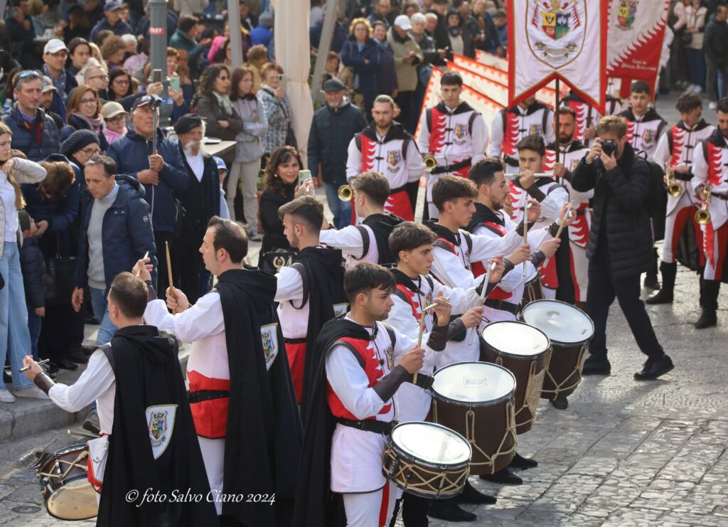 Sbandieratori Earth Day Cefalu