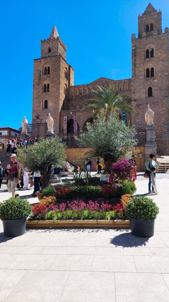 Giardino temporaneo in Piazza Duomo a cura di Idea Verde di Carmelo Liberto